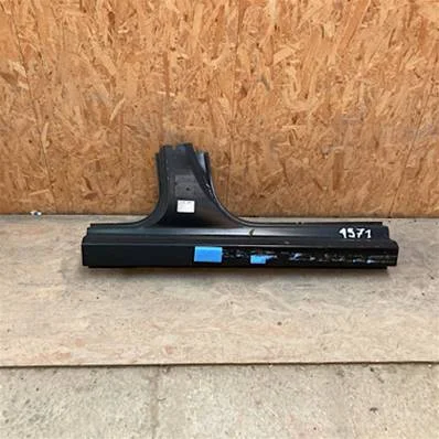 Bas de caisse droit A6 III (4F) PHASE 1 4P 2004-05->2008-10