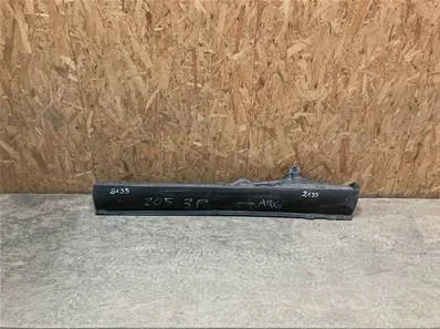 Bas de caisse gauche 205 PHASE 2 5P 1987-07->1998-12