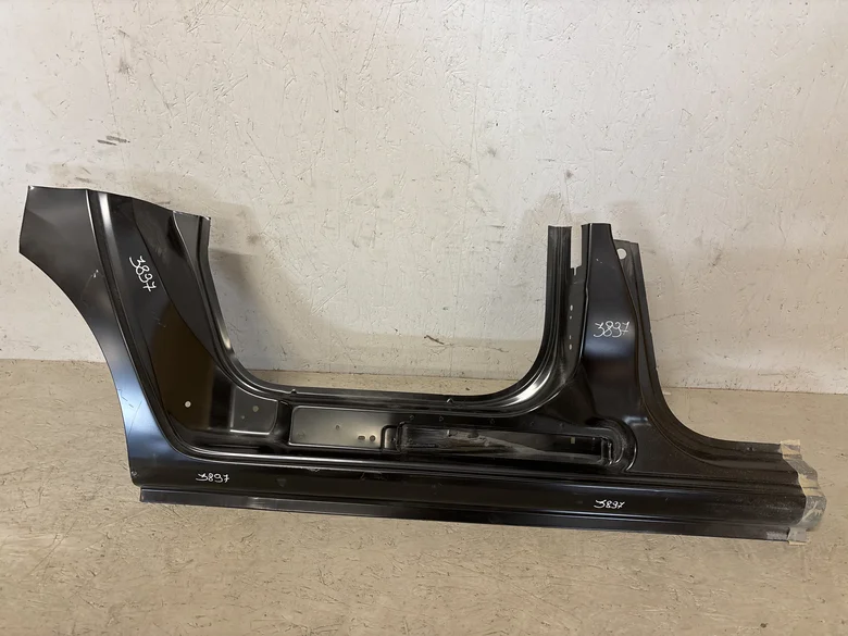 Bas de caisse droit KANGOO II BREAK PHASE 1 4P 2008-01->2013-03