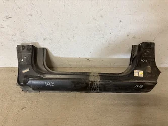 Bas de caisse gauche FOCUS CMAX I PHASE 1 5P 2003-09->2007-03