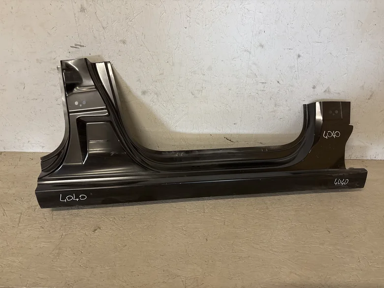Bas de caisse droit C4 PICASSO II (B78) PHASE 1 5P 2013-04->2017-06