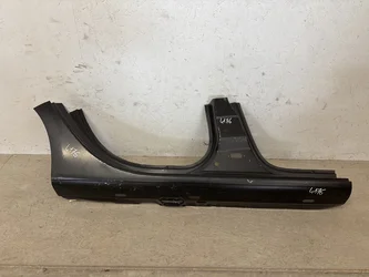 Bas de caisse droit CLIO III PHASE 1 5P 2005-09->2009-03