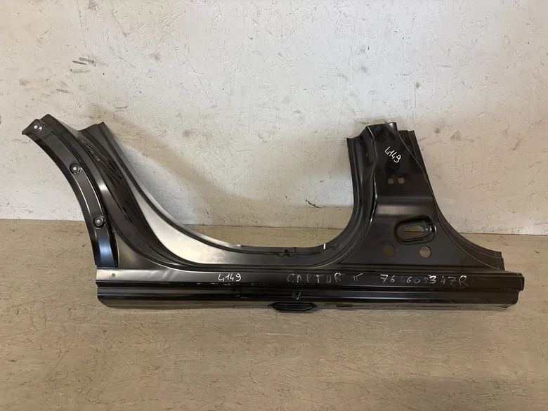 Bas de caisse droit CAPTUR I PHASE 1 5P 2013-02->2017-12