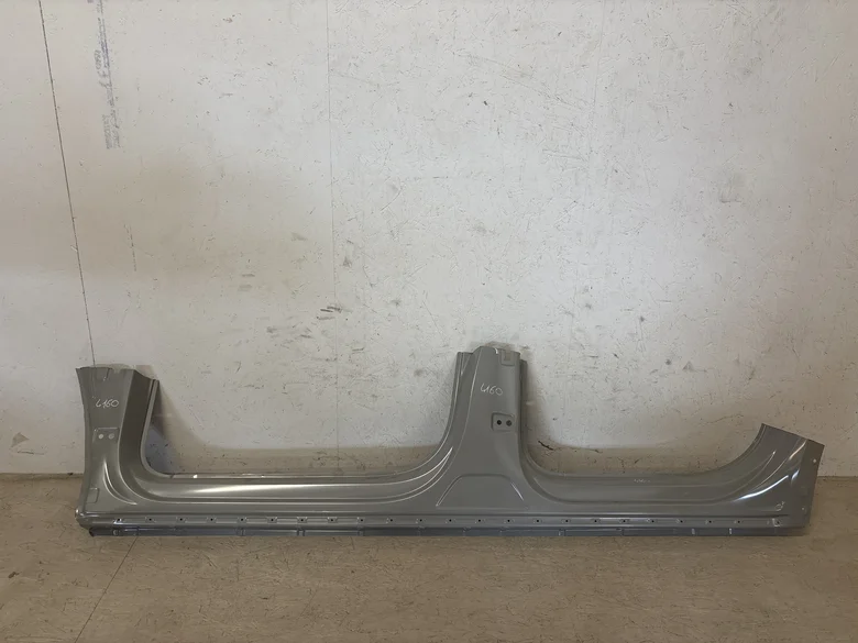 Bas de caisse gauche TIGUAN II ALLSPACE (AD) PHASE 1 5P LONG 2017-09->