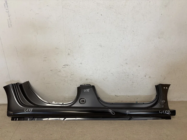 Bas de caisse droit TWINGO III PHASE 1 5P 2014-06->2020-03