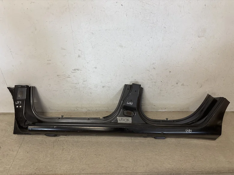Bas de caisse gauche CLIO IV PHASE 1 5P 2012-07->2016-12