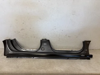 Bas de caisse droit TWINGO III PHASE 1 5P 2014-06->2020-03