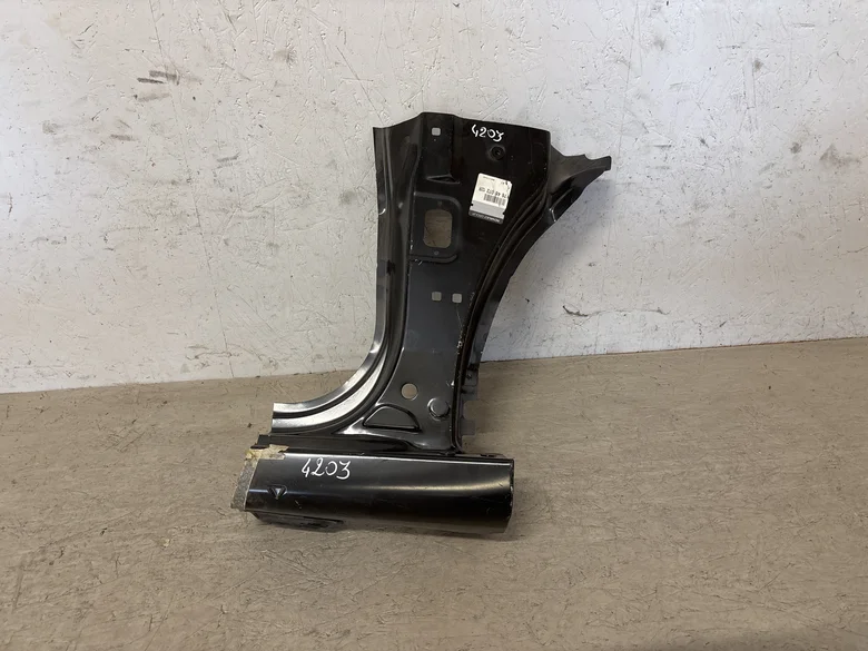 Bas de caisse droit GRAND SCENIC III PHASE 1 5P LONG 2009-04->2011-11