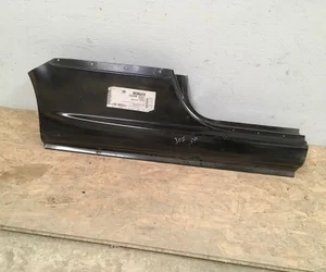 PEUGEOT 307 : Bas de caisse droit